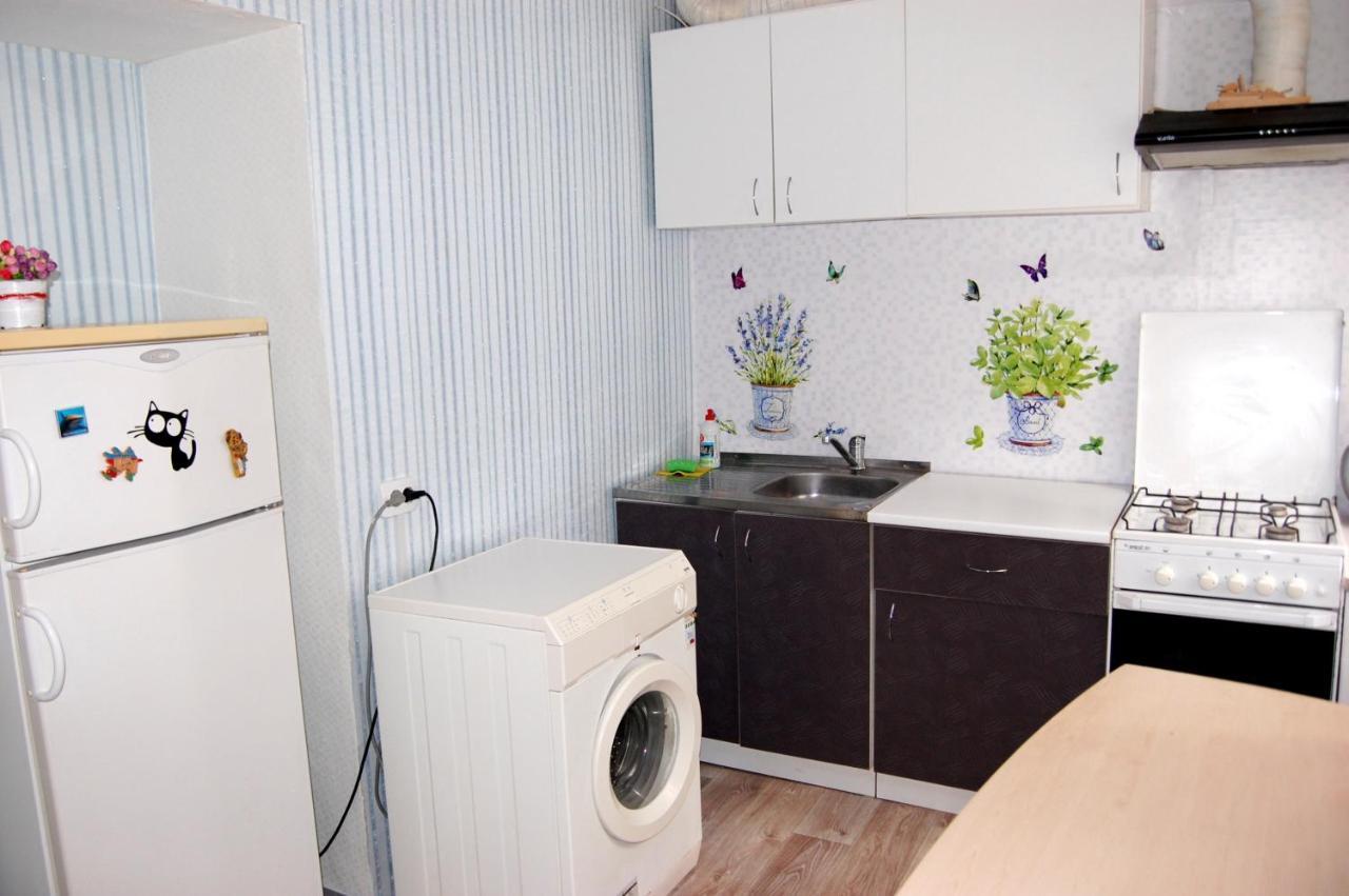 Standard Apartment On Umanskaya Kiev Exterior foto